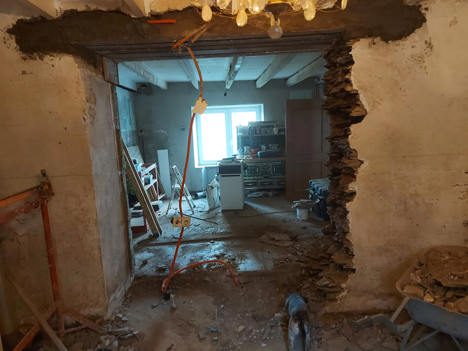 Bâtiment en construction par Expertise Cordier Pascal S-a-r-l-s