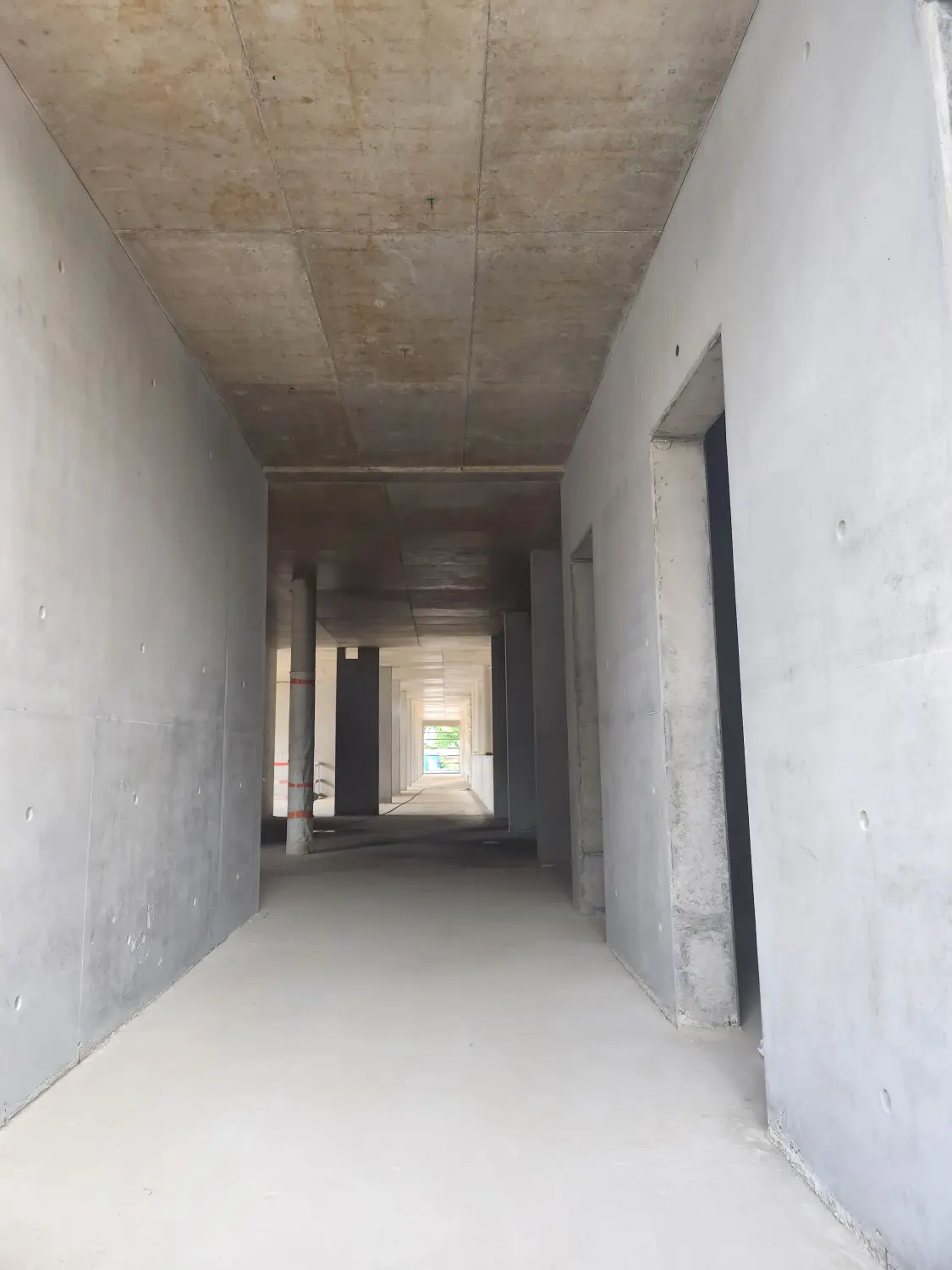 Bâtiment en construction par Expertise Cordier Pascal S-a-r-l-s